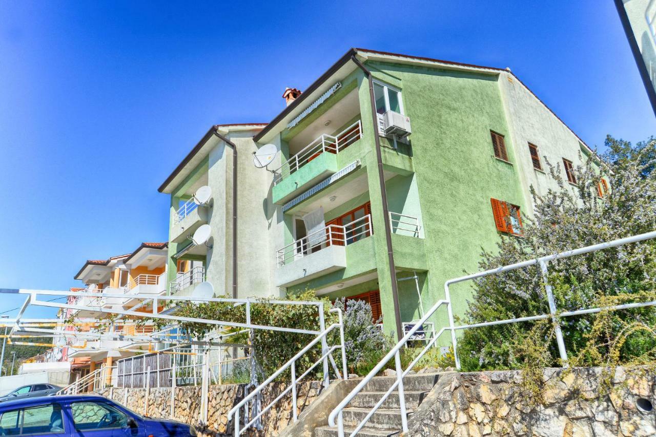 Apartment Zeljko 832 Rabac Exterior photo
